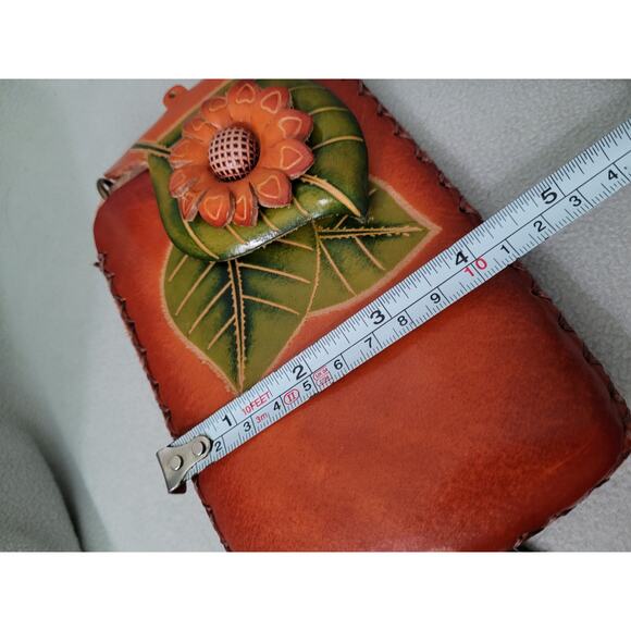 Hand Tooled Leather Floral Accent Embossed Crossbody PURSE - Picture 7 of 8